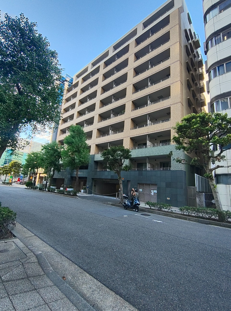 LA.PRYLE新横浜